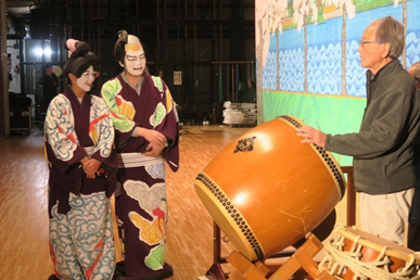 小鹿野地芝居歌舞伎　小道具体験（イメージ）