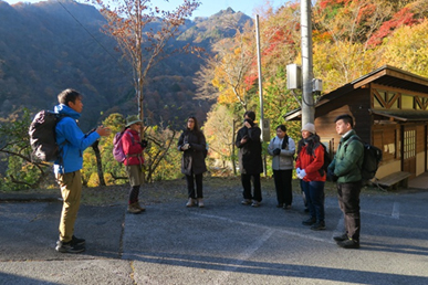 両神山　登山ガイドと顔合わせ　両神山の基本解説（イメージ）