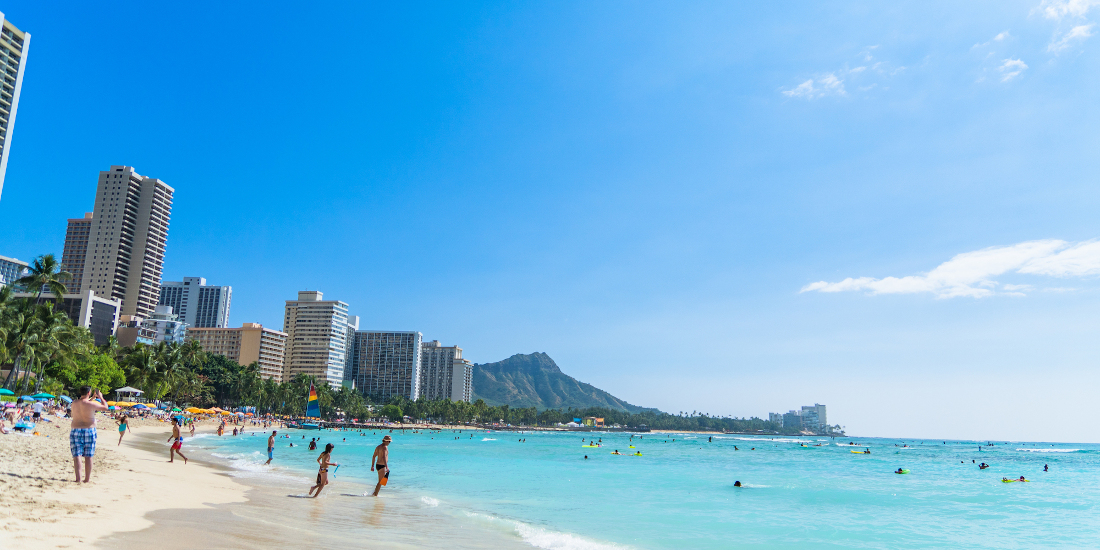 ハワイの象徴 ワイキキの魅力的なビーチ3選 東京発 近畿日本ツーリスト