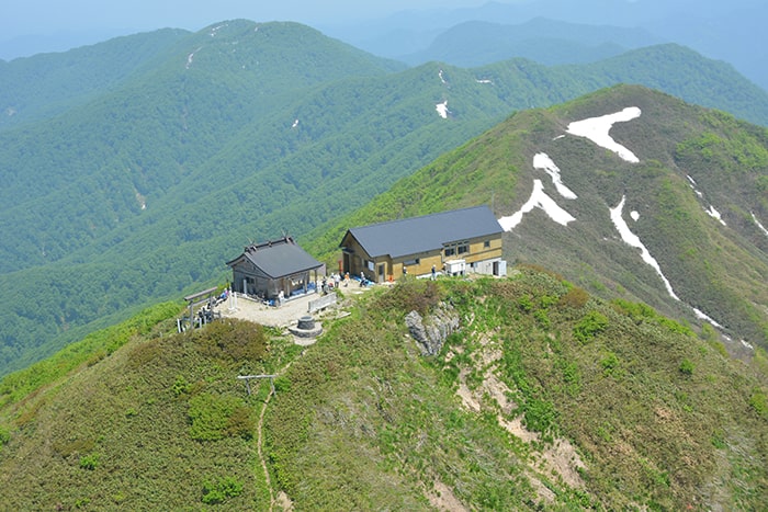 太平山三吉神社