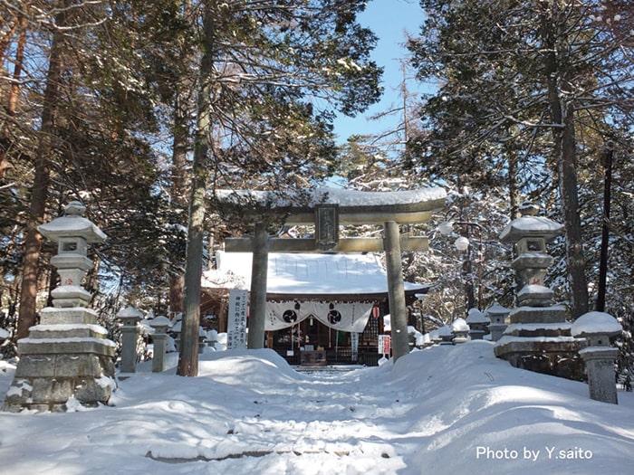 白根神社