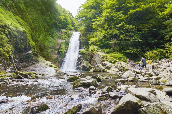 秋保大滝　写真提供：仙台観光国際協会