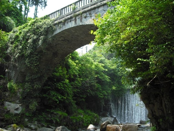 眼鏡橋