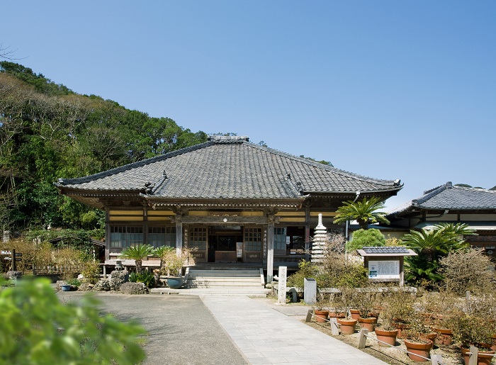 了仙寺　写真提供：静岡県観光協会
