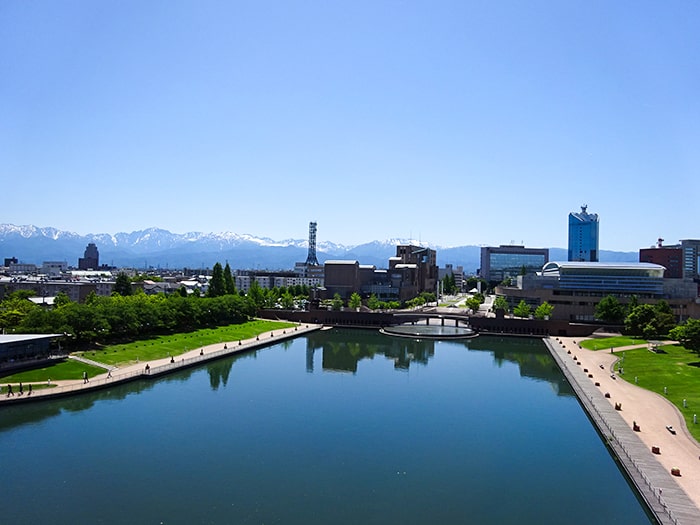 富岩運河環水公園　