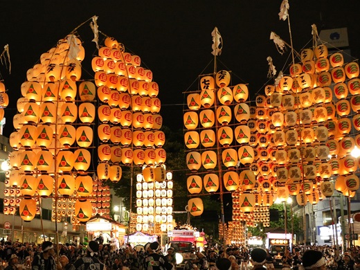 秋田竿燈まつりツアー・旅行特集