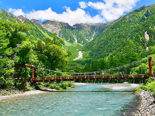 夏の旅行は涼しい避暑地で！