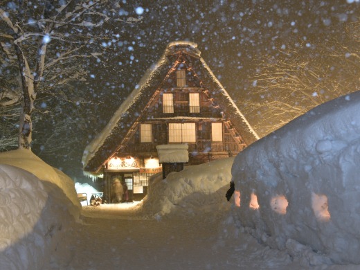 冬の小京都高山・世界遺産白川郷
