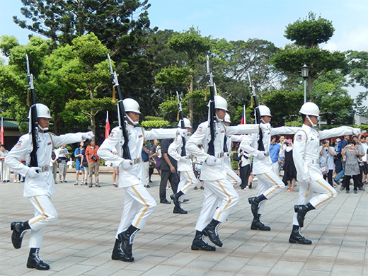 衛兵交代式