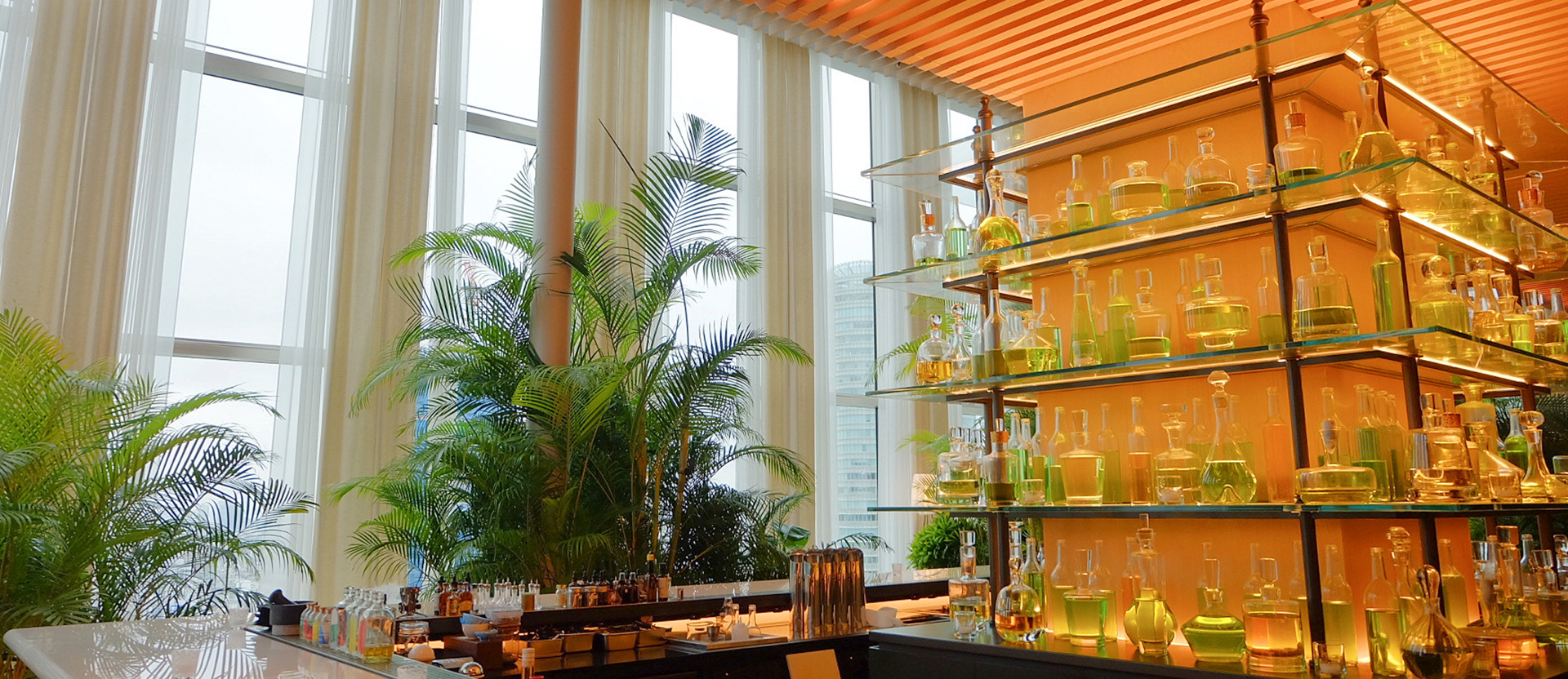 旅する建築 東京 埼玉の隈研吾建築をめぐる 旅する地球 近畿日本ツーリスト