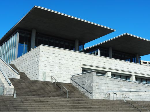 兵庫県立美術館