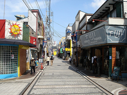 どぶ板通り商店街