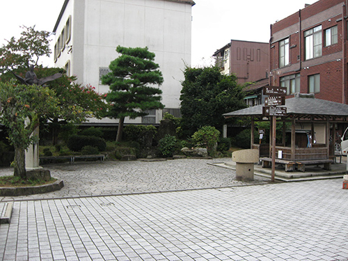 中橋公園