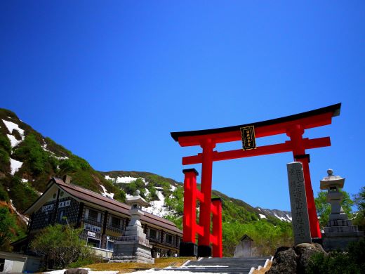 湯殿山神社